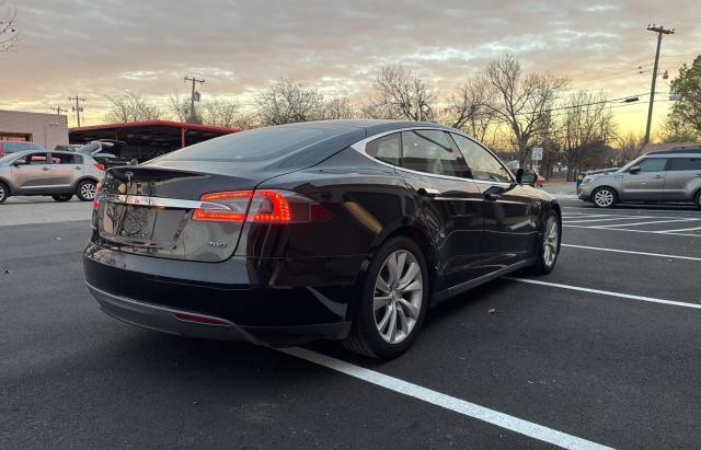 Photo 3 VIN: 5YJSA1S26FF082711 - TESLA MODEL S 70 