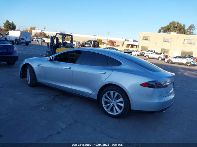 Photo 2 VIN: 5YJSA1S26FF084779 - TESLA MODEL S 