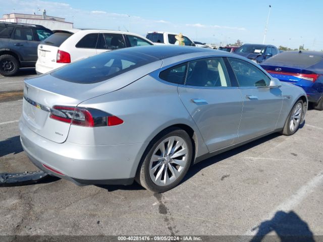 Photo 3 VIN: 5YJSA1S27FF086119 - TESLA MODEL S 