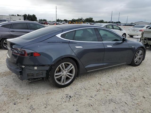 Photo 2 VIN: 5YJSA1S28FF092835 - TESLA MODEL S 70 