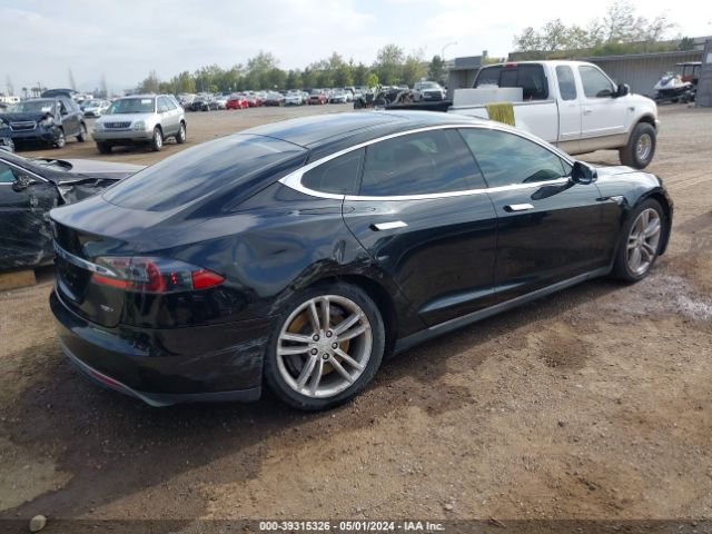 Photo 3 VIN: 5YJSA1S29FF086607 - TESLA MODEL S 