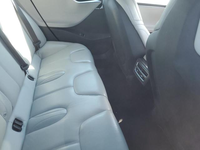 Photo 9 VIN: 5YJSA1S29FF089183 - TESLA MODEL S 70 