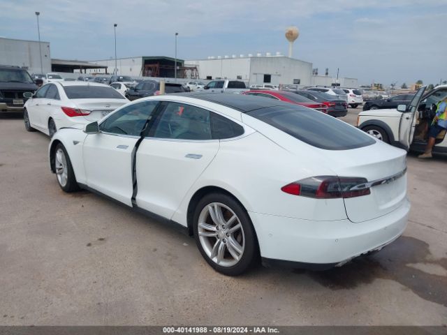 Photo 2 VIN: 5YJSA1S2XFF088737 - TESLA MODEL S 