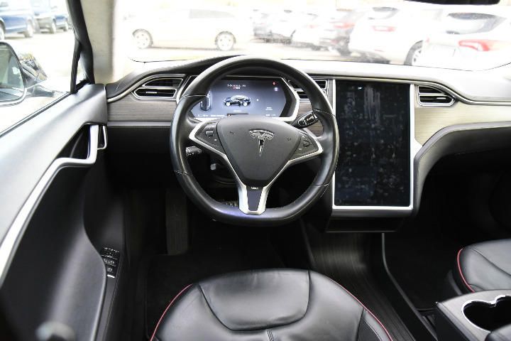 Photo 9 VIN: 5YJSA2DP8DFP16791 - TESLA MODEL S HATCHBACK 