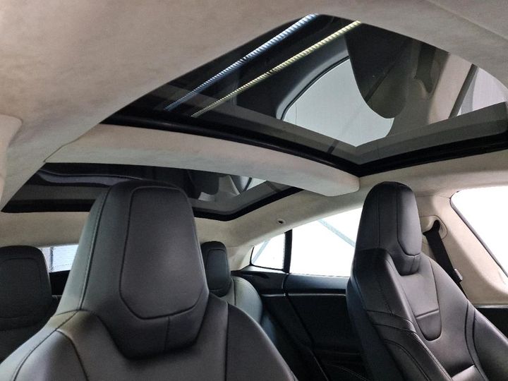 Photo 18 VIN: 5YJSA7E10GF116021 - TESLA S 