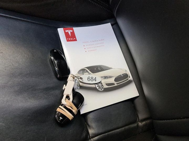 Photo 9 VIN: 5YJSA7E10GF116021 - TESLA S 