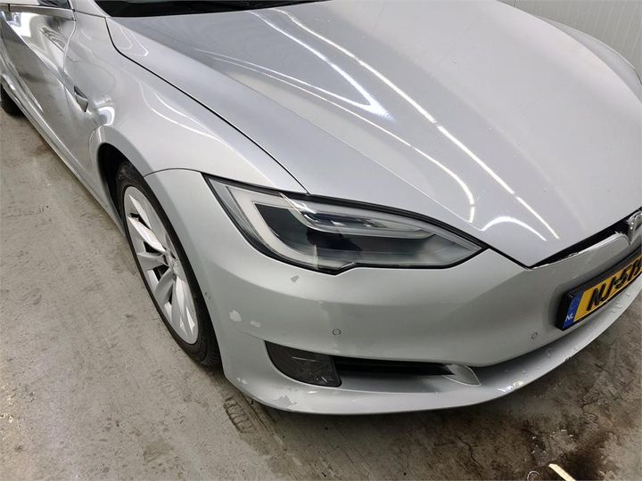 Photo 18 VIN: 5YJSA7E10HF172865 - TESLA S 