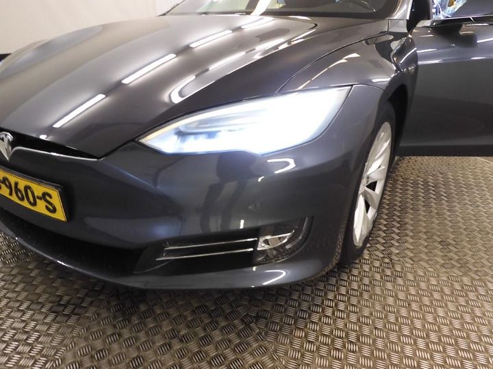 Photo 16 VIN: 5YJSA7E10HF218114 - TESLA MODEL S 