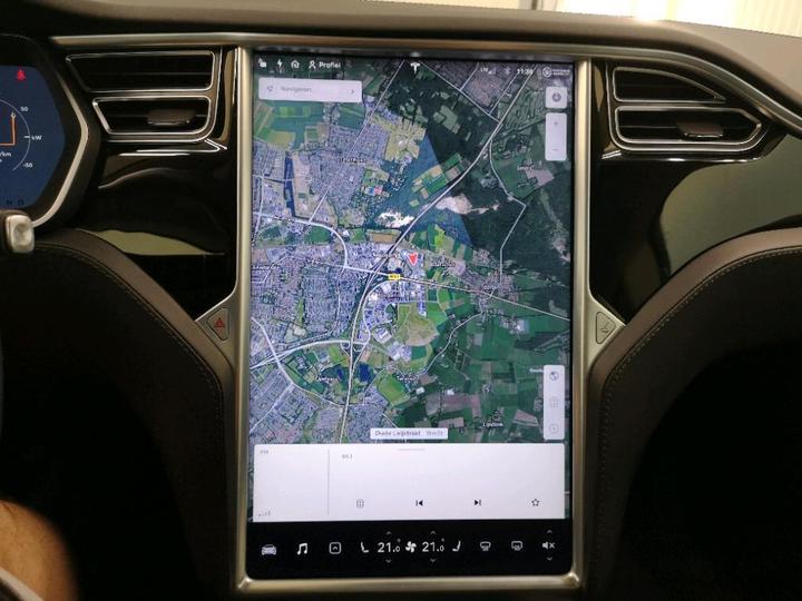 Photo 18 VIN: 5YJSA7E11GF136701 - TESLA S 