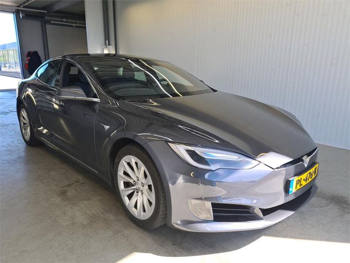 Photo 2 VIN: 5YJSA7E13HF203347 - TESLA S 