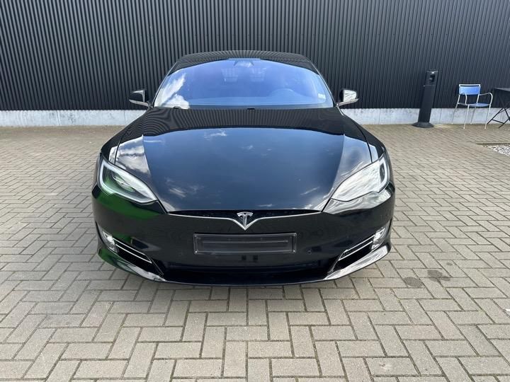 Photo 2 VIN: 5YJSA7E14HF221808 - TESLA MODEL S HATCHBACK 