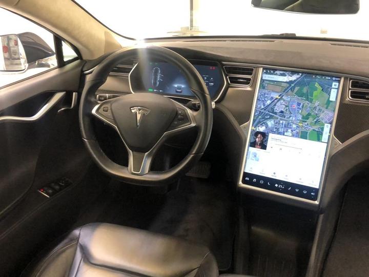 Photo 6 VIN: 5YJSA7E15FF101576 - TESLA S 