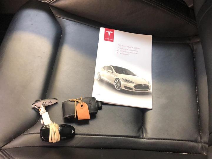 Photo 9 VIN: 5YJSA7E15FF101576 - TESLA S 