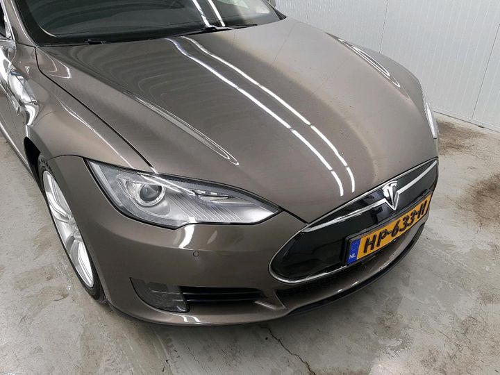 Photo 30 VIN: 5YJSA7E15FF107068 - TESLA S 