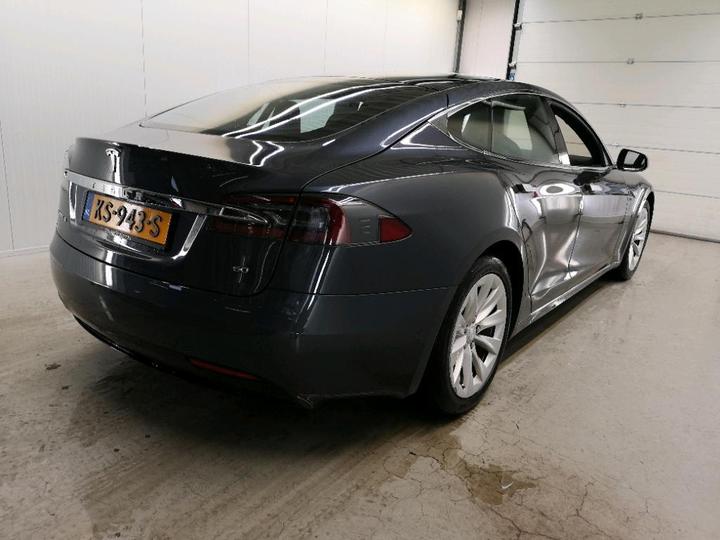 Photo 4 VIN: 5YJSA7E15GF163349 - TESLA S 