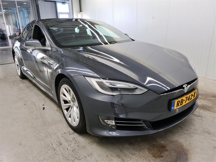 Photo 2 VIN: 5YJSA7E15HF218447 - TESLA S 