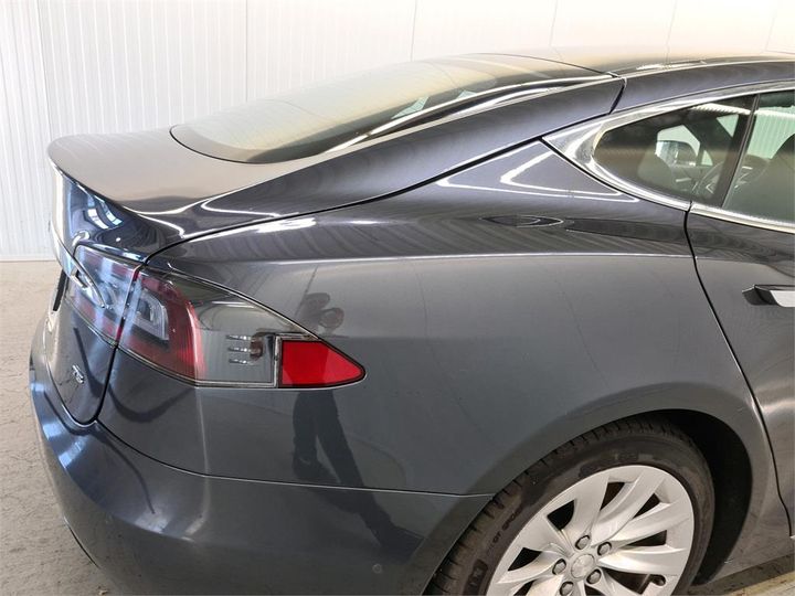 Photo 33 VIN: 5YJSA7E15HF218447 - TESLA S 