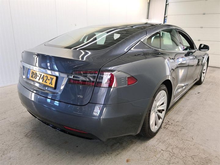 Photo 4 VIN: 5YJSA7E15HF218447 - TESLA S 