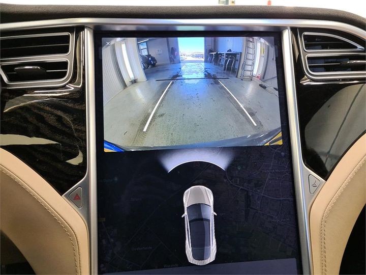 Photo 17 VIN: 5YJSA7E16HF176533 - TESLA S 