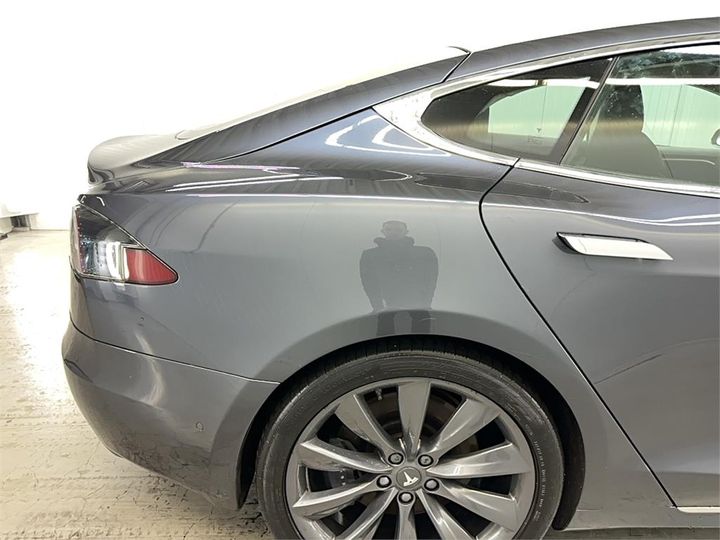 Photo 26 VIN: 5YJSA7E16HF227500 - TESLA MODEL S 