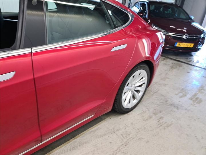 Photo 28 VIN: 5YJSA7E16HF233491 - TESLA S 