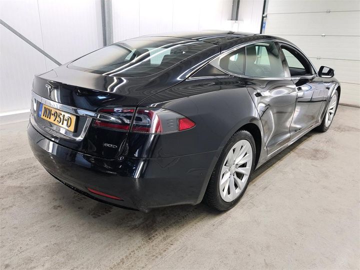 Photo 4 VIN: 5YJSA7E17HF178713 - TESLA S 