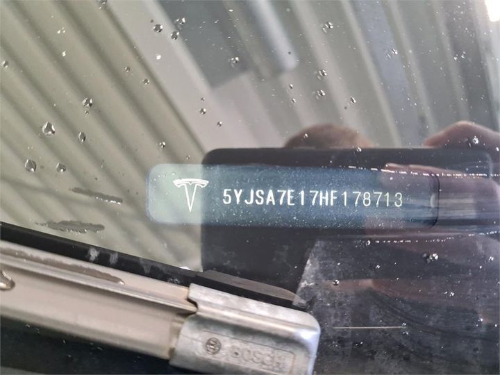 Photo 8 VIN: 5YJSA7E17HF178713 - TESLA S 