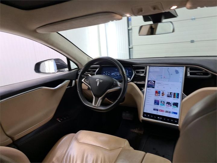 Photo 6 VIN: 5YJSA7E18HF184729 - TESLA S 