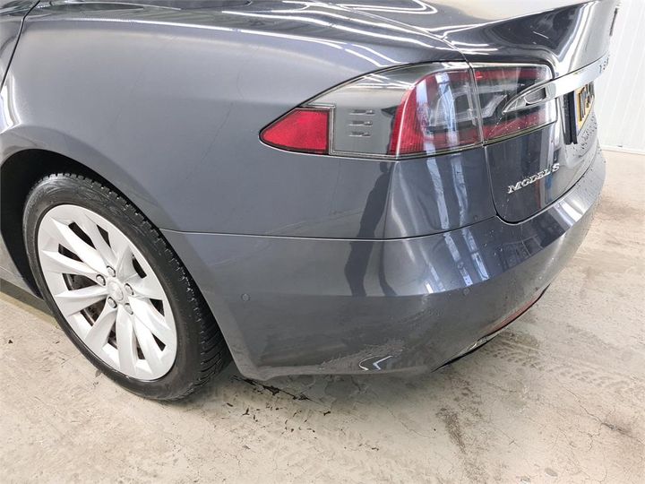 Photo 32 VIN: 5YJSA7E19HF180303 - TESLA S 