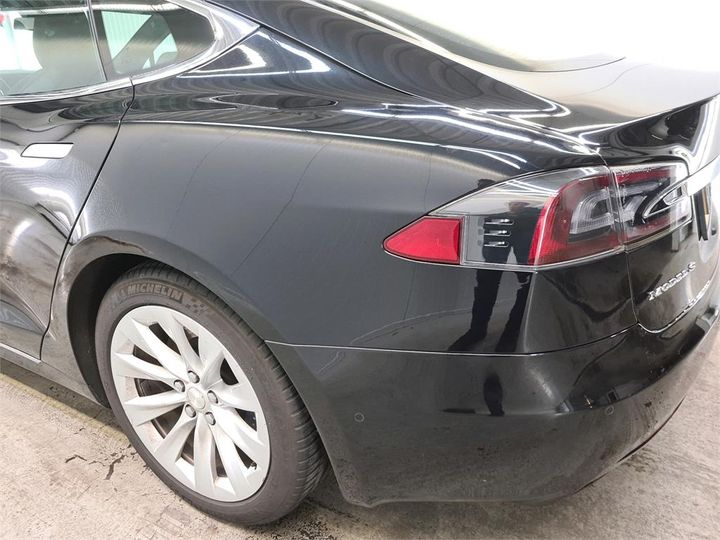 Photo 35 VIN: 5YJSA7E19HF225529 - TESLA S 