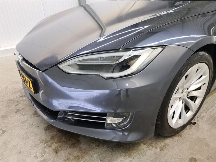 Photo 27 VIN: 5YJSA7E19HF233422 - TESLA S 