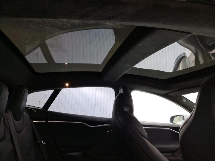 Photo 18 VIN: 5YJSA7E1XHF174073 - TESLA S 