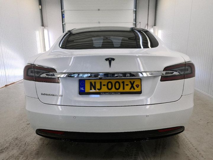 Photo 28 VIN: 5YJSA7E1XHF174073 - TESLA S 