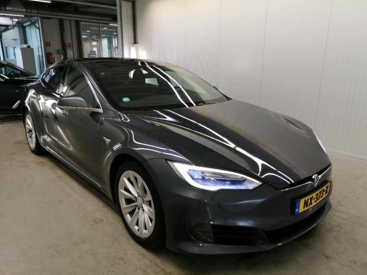 Photo 2 VIN: 5YJSA7E1XHF188085 - TESLA S 