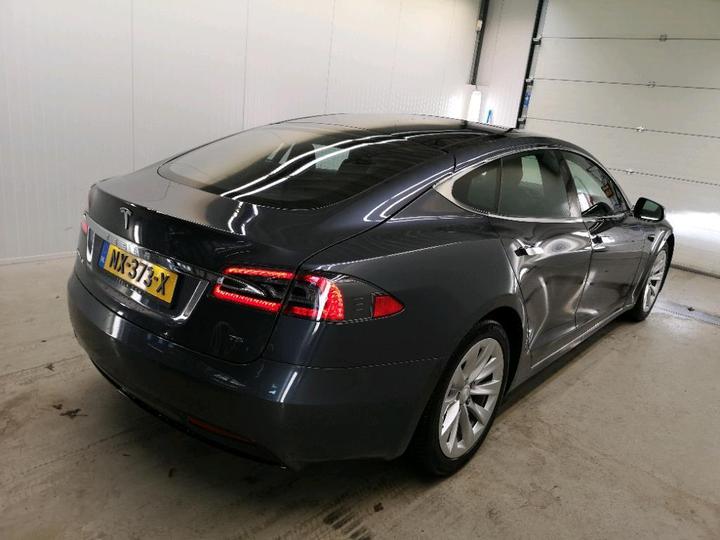 Photo 4 VIN: 5YJSA7E1XHF188085 - TESLA S 