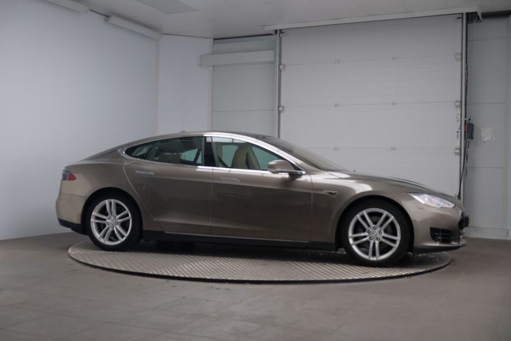 Photo 5 VIN: 5YJSA7E20FF112669 - TESLA MODEL S 