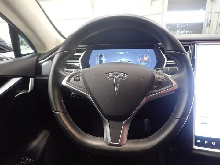 Photo 11 VIN: 5YJSA7E20GF141526 - TESLA MODEL S 