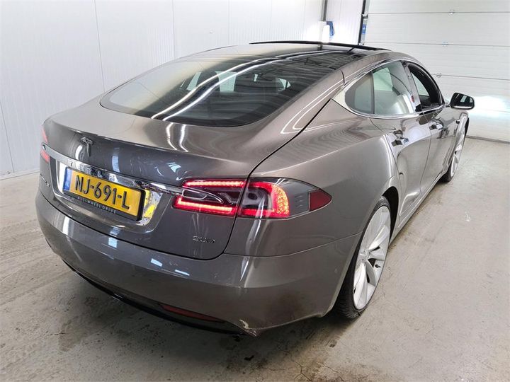 Photo 4 VIN: 5YJSA7E20HF170140 - TESLA S 