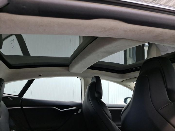 Photo 18 VIN: 5YJSA7E20HF188587 - TESLA S 