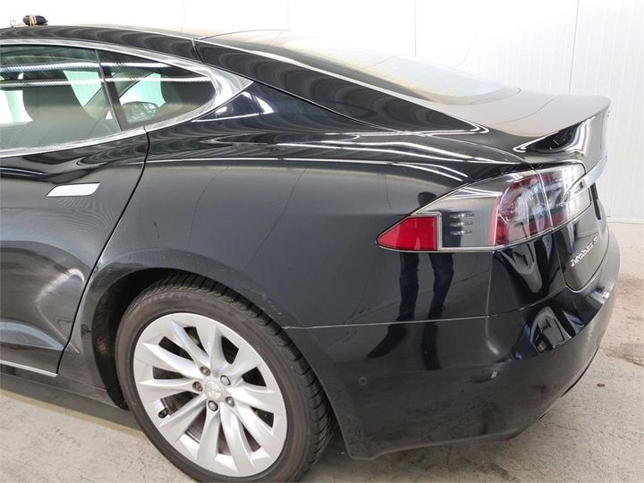 Photo 22 VIN: 5YJSA7E20HF188587 - TESLA S 