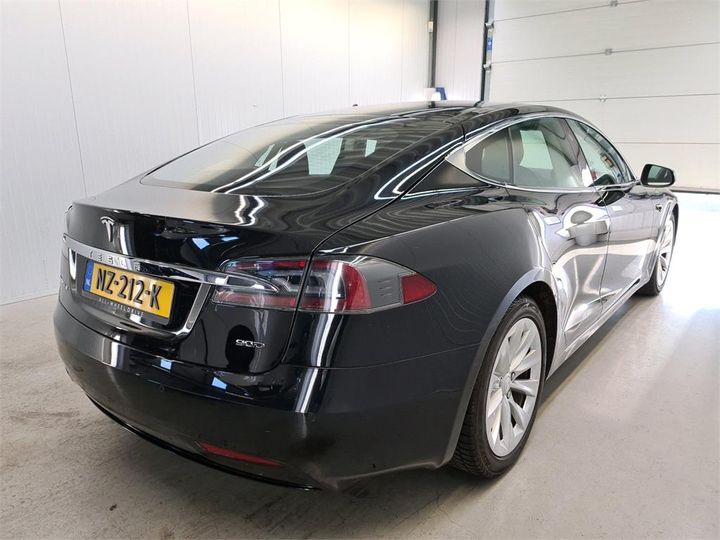 Photo 4 VIN: 5YJSA7E20HF188587 - TESLA S 