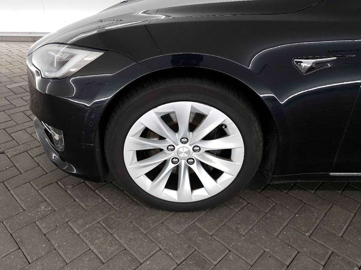 Photo 32 VIN: 5YJSA7E20HF208322 - TESLA MODEL S 