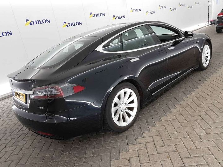 Photo 4 VIN: 5YJSA7E20HF208322 - TESLA MODEL S 