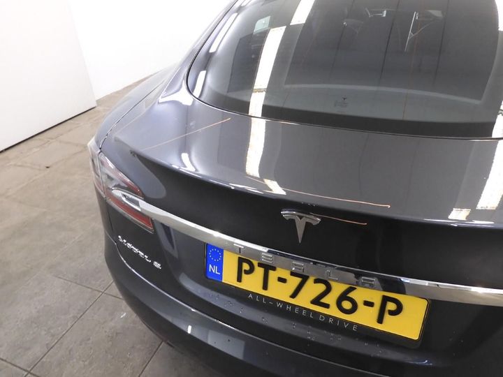 Photo 18 VIN: 5YJSA7E20HF210992 - TESLA MODEL S 