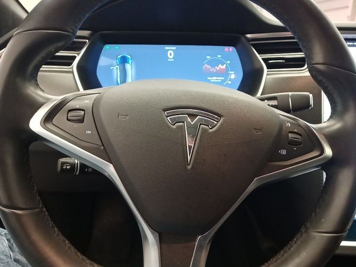 Photo 24 VIN: 5YJSA7E20JF239172 - TESLA MODEL S FL&#3916 BEV 