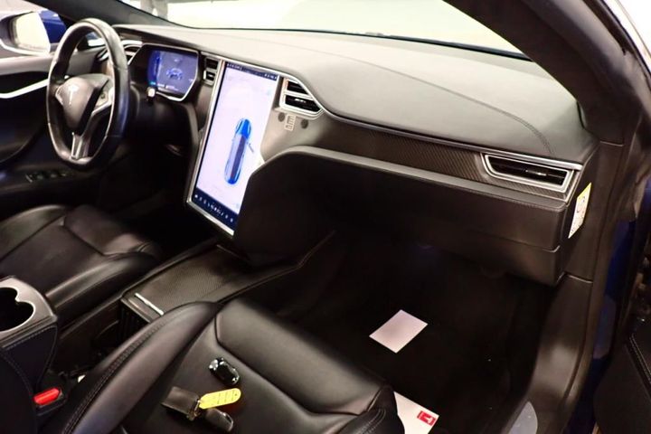 Photo 7 VIN: 5YJSA7E20JF250723 - TESLA MODEL S 