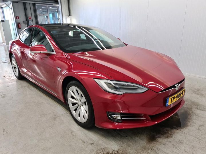 Photo 1 VIN: 5YJSA7E20JF263746 - TESLA S 