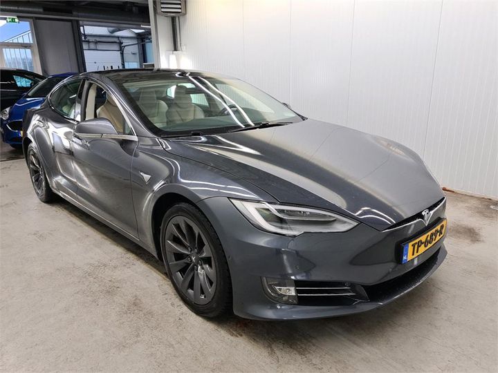 Photo 2 VIN: 5YJSA7E20JF273211 - TESLA S 