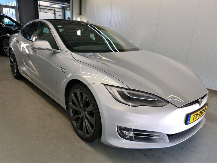 Photo 2 VIN: 5YJSA7E20JF275072 - TESLA S 