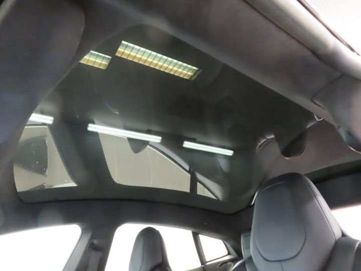 Photo 15 VIN: 5YJSA7E20JF284984 - TESLA MODEL S 